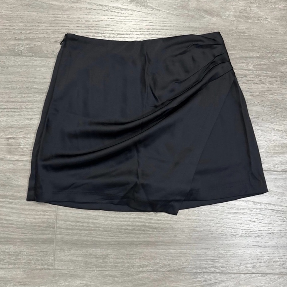 A&F Satin Ruched Skort NWT!